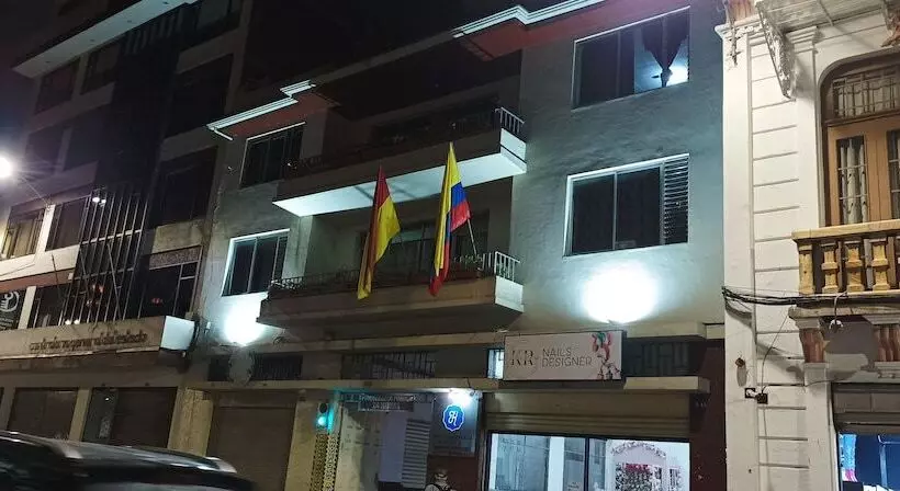 هاستل La Perla Cuencana