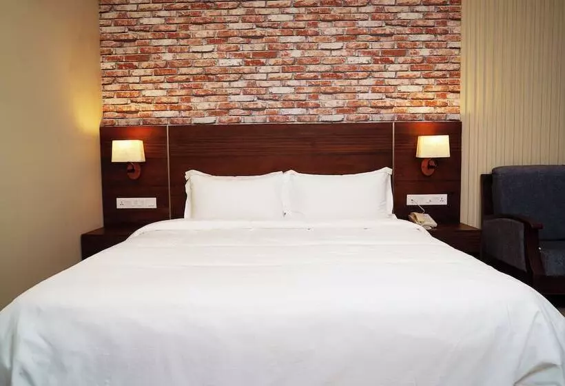 ホテル Elephant Passage Resort Munnar