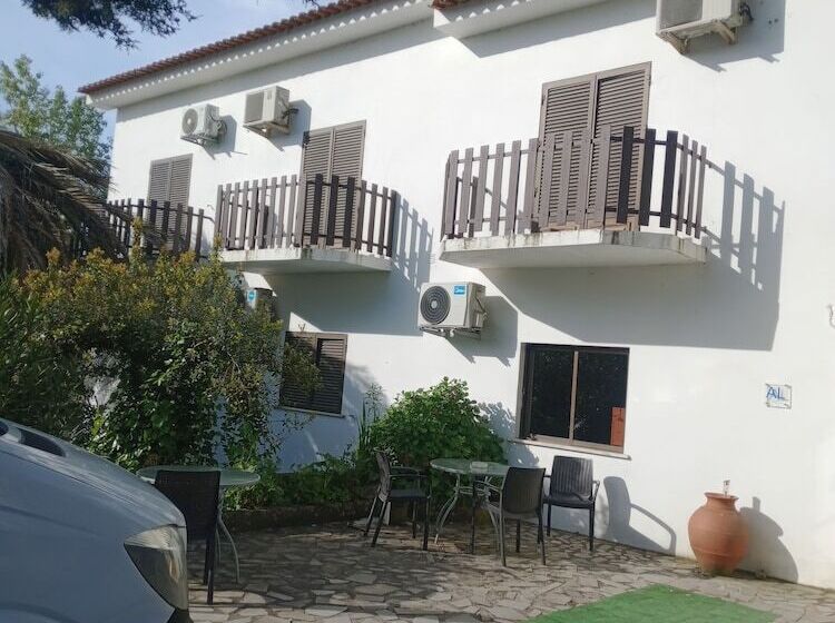 펜션 Residencial Morgado