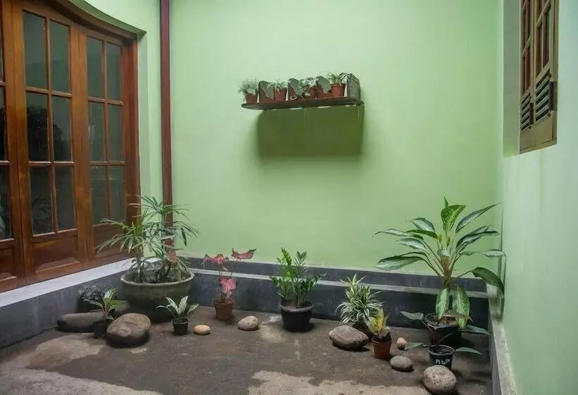 Aamiaismajoitus (B&B) Granary Home Stay