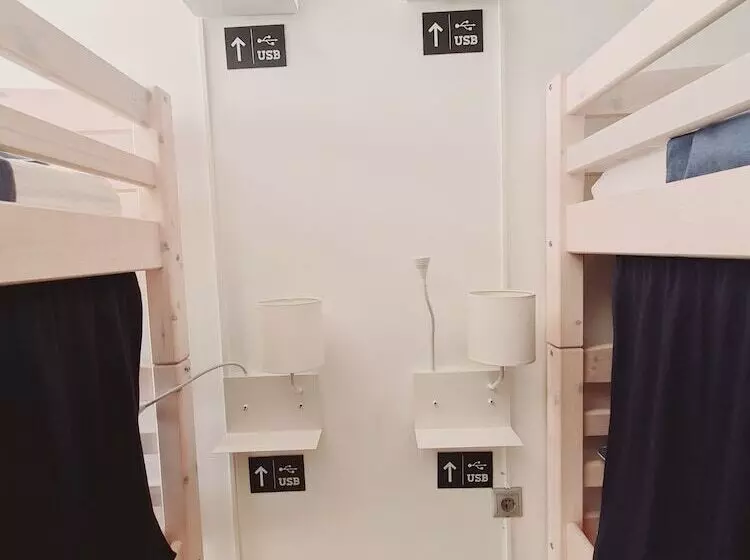 Hostel Supremo