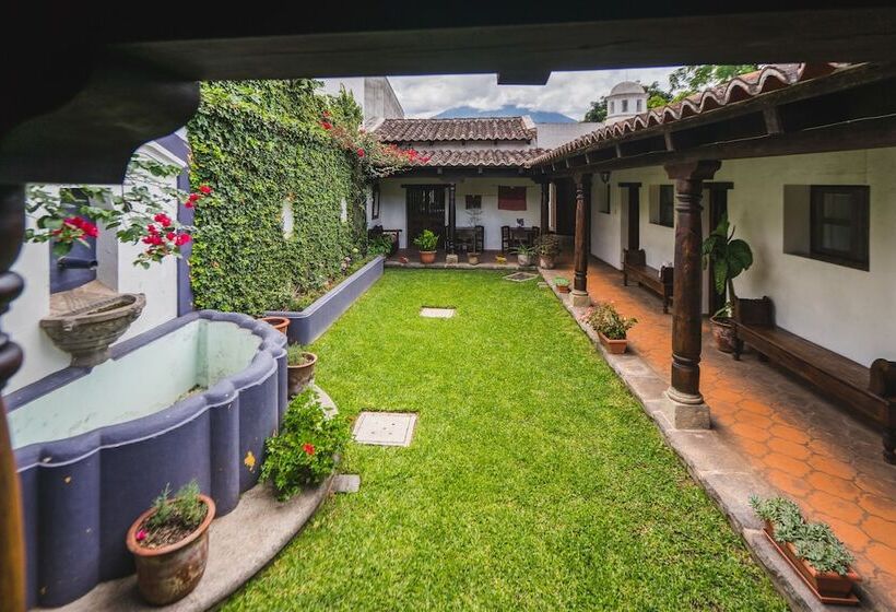 تختخواب و صبحانه Casa Naranjo