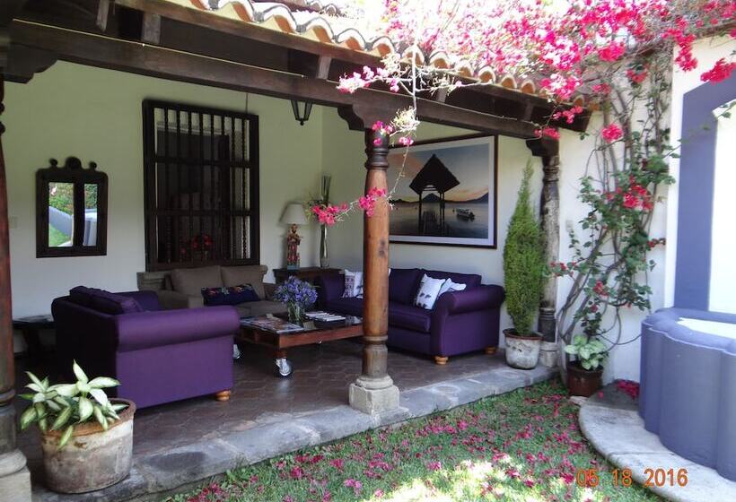 تختخواب و صبحانه Casa Naranjo