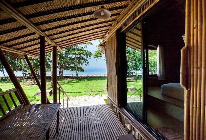هتل Anyavee Krabi Beach Resort