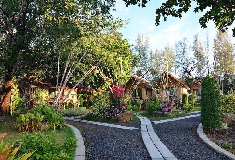 هتل Anyavee Krabi Beach Resort