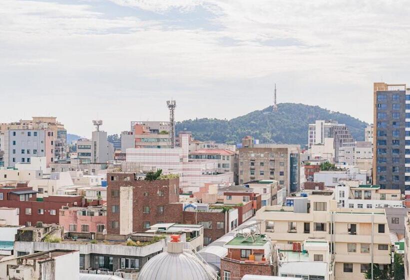 בית מלון כפרי Kenny Stay Jeju Seogwipo