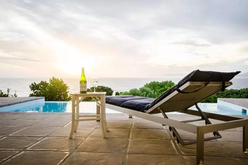 La Petite Baleine Oceanfront Luxury Villa