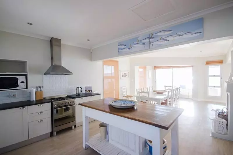 La Petite Baleine Oceanfront Luxury Villa