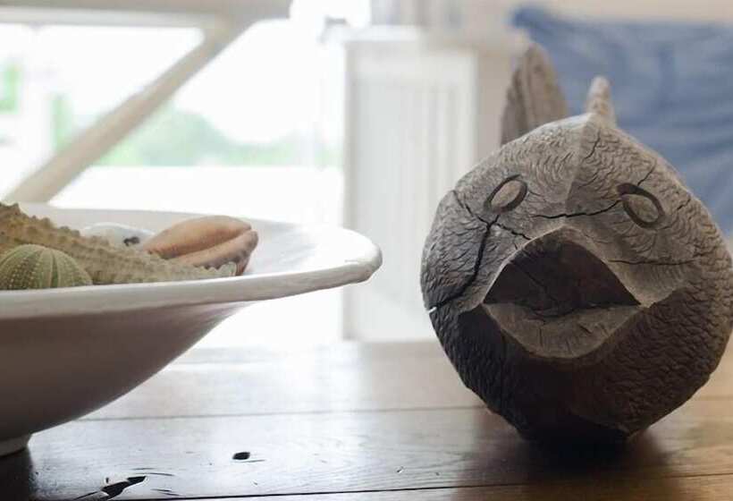 La Petite Baleine Oceanfront Luxury Villa