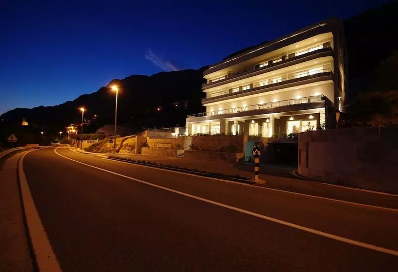 Luxury Apartments Jolara