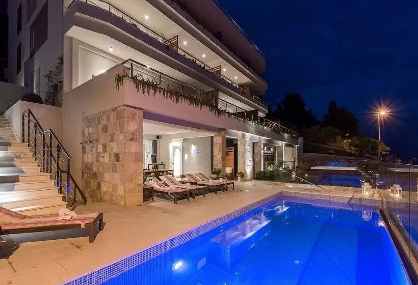 Luxury Apartments Jolara