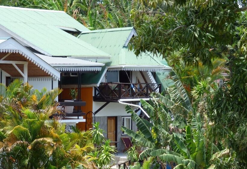 پانسیون Chez Lorna 3 Nights Or Plus