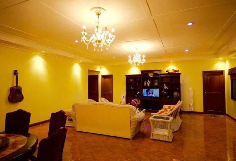 פנסיון Dee Guesthouse   White Sands