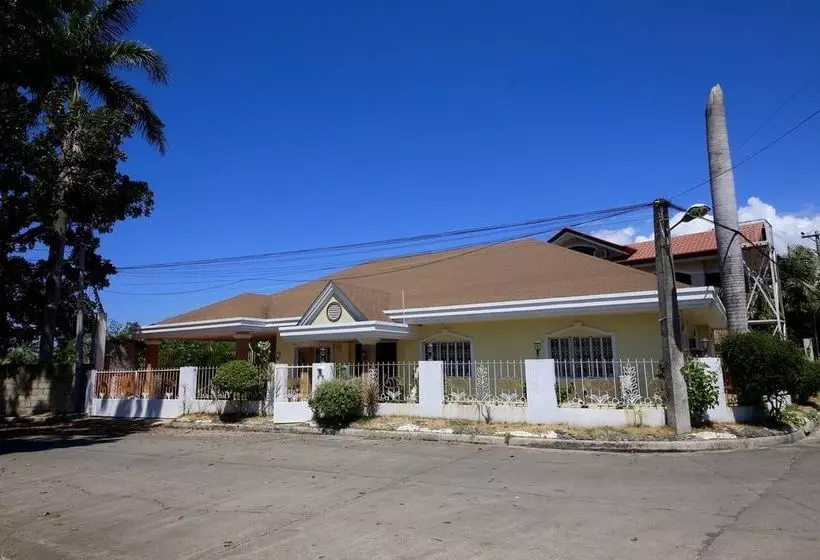 ペンション Dee Guesthouse   White Sands