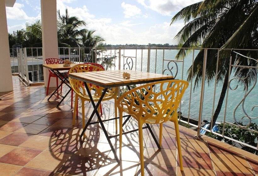 پانسیون Pillay Guest House