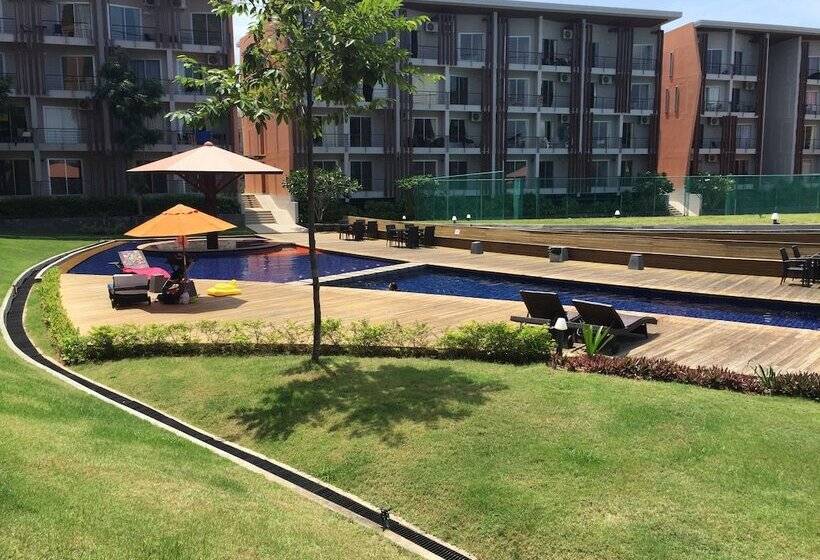 Samui Pool View Apartment