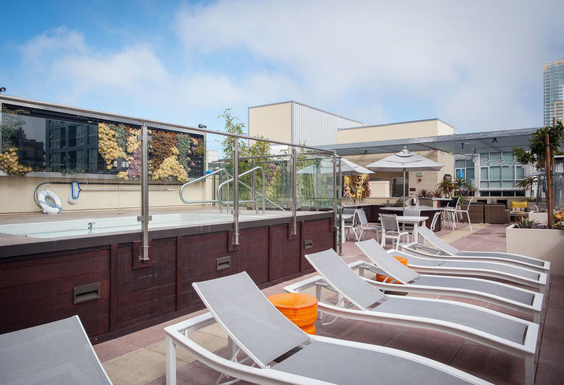 Sunshine Suites At East Village