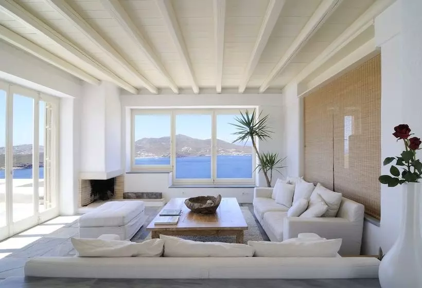 Villa Joy