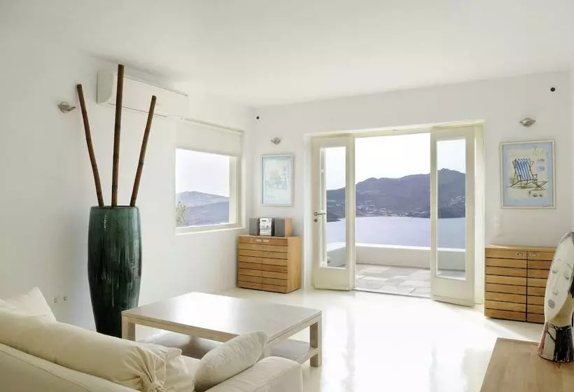 Villa Joy