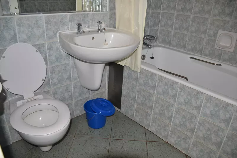تختخواب و صبحانه Baines B& B