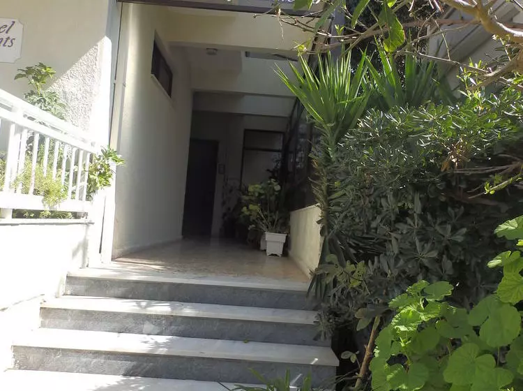 Emmanuel Apartments