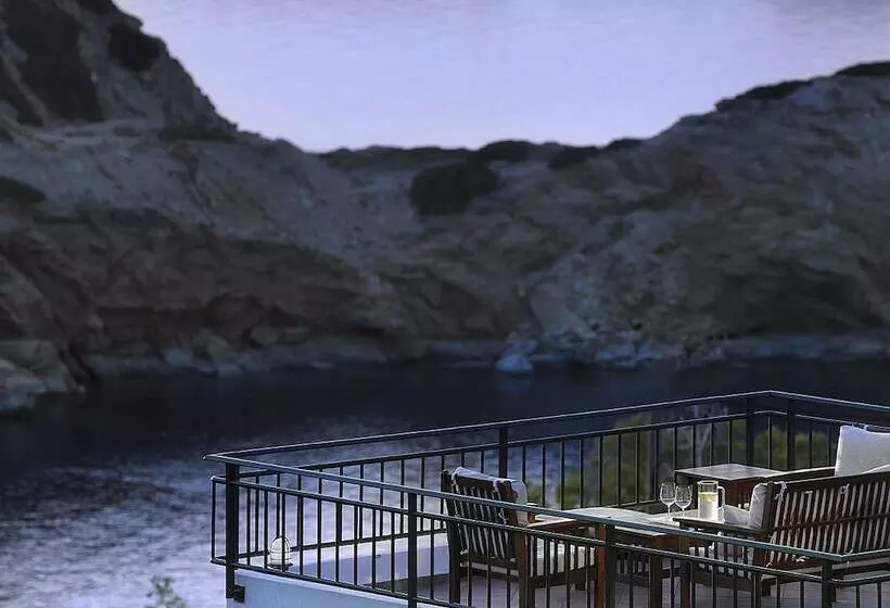 Erivolos Hotel Apartments