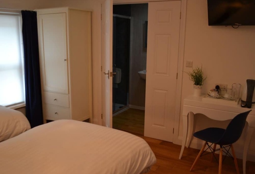 여관 The Queens Head