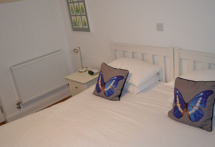 여관 The Queens Head