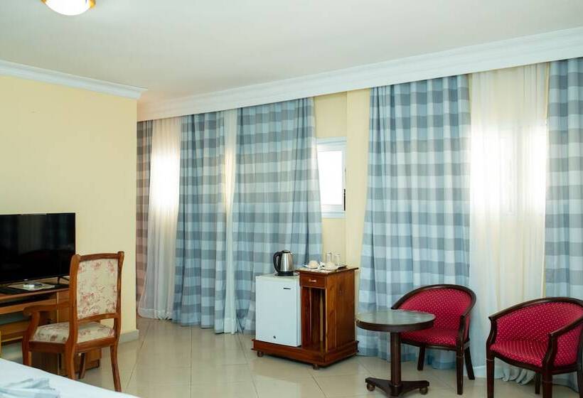 Amazone Hotel Tulear