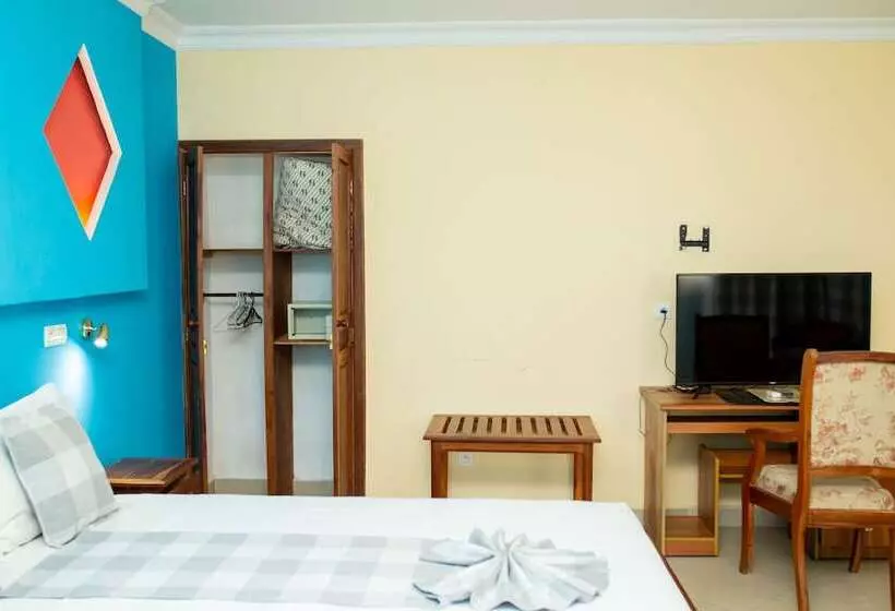 Amazone Hotel Tulear