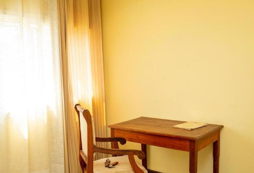 Amazone Hotel Tulear