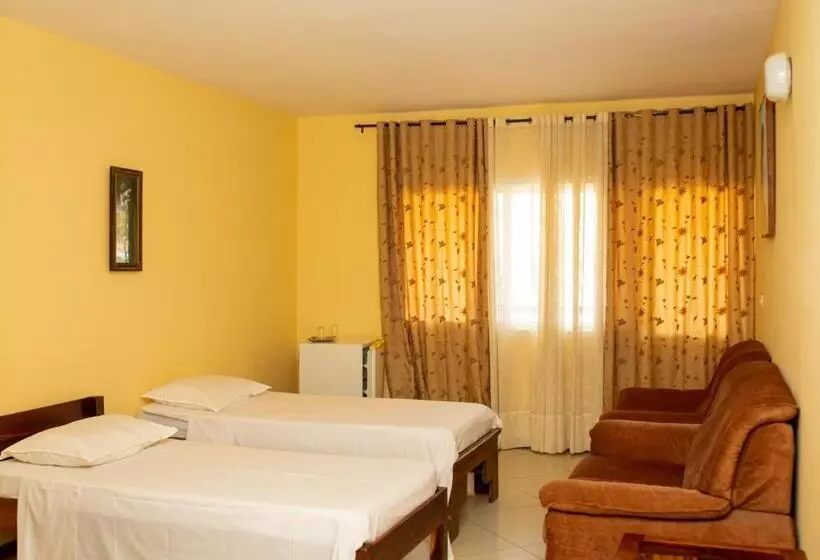 Amazone Hotel Tulear