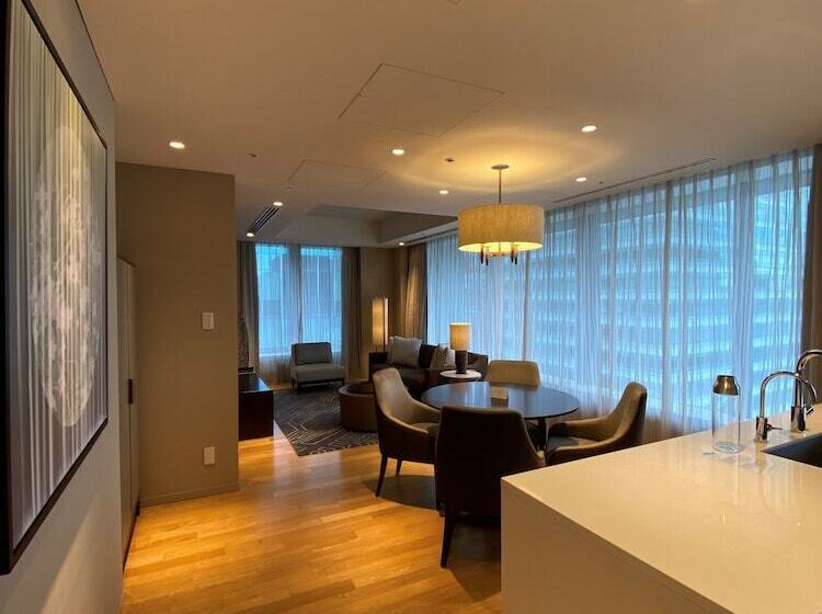 בית מלון כפרי Ascott Marunouchi Tokyo