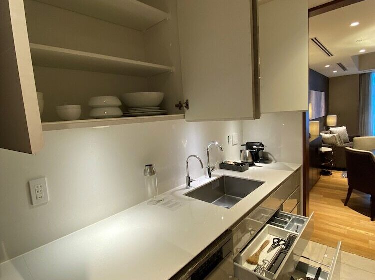 בית מלון כפרי Ascott Marunouchi Tokyo