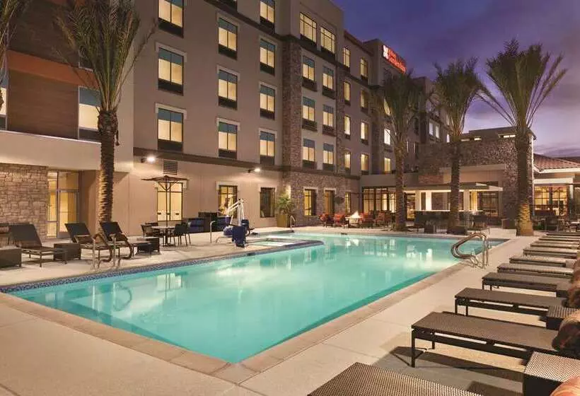 هتل Home2 Suites By Hilton Phoenix Tempe, University Research Park