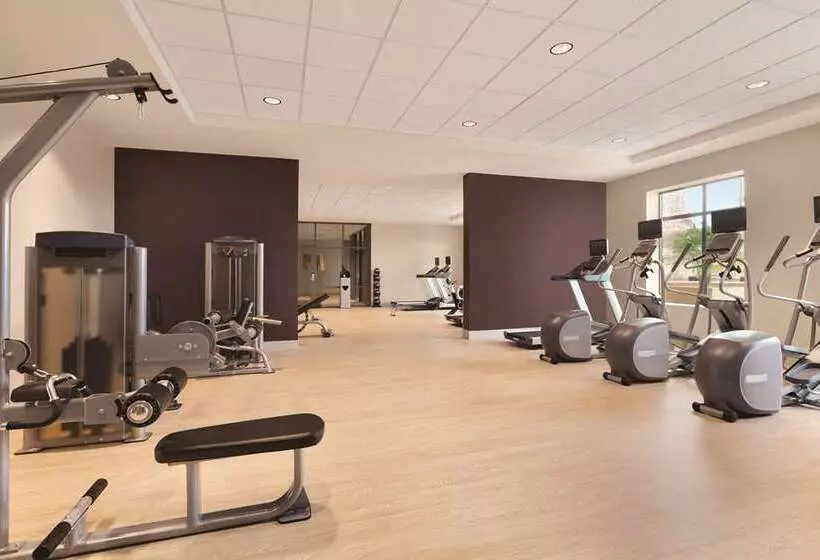 هتل Home2 Suites By Hilton Phoenix Tempe, University Research Park