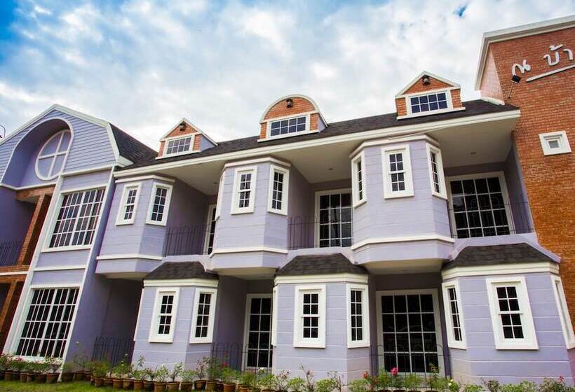 בית מלון כפרי Na Banmae Resort