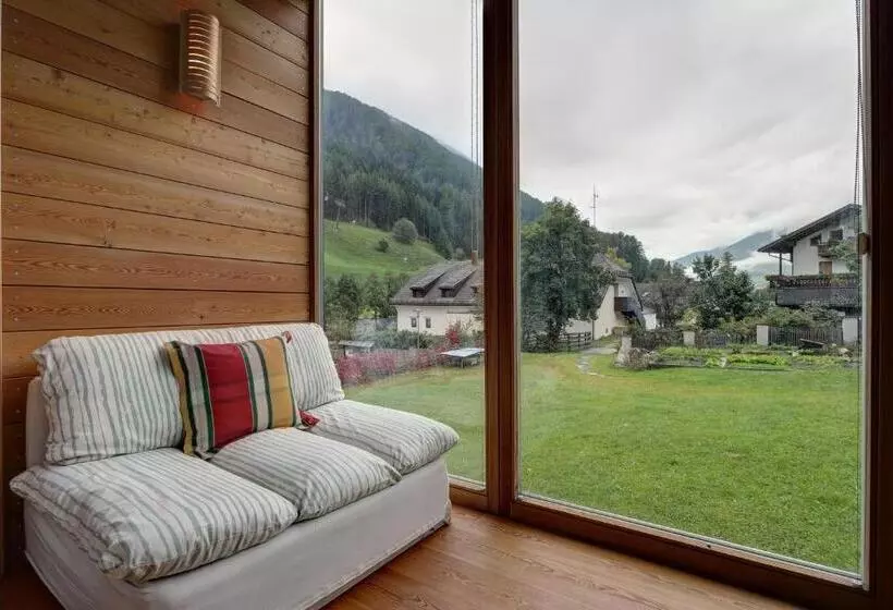 Hotelli Steinhauswirt