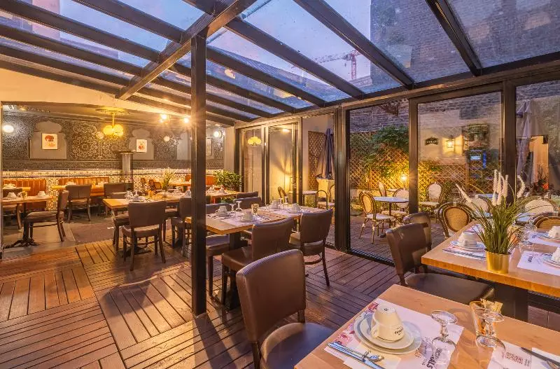 هتل The Originals Boutique, Hôtel Le Marignan,le Havre Centre Gare