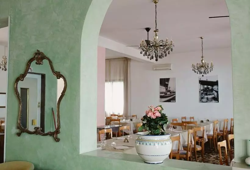 هتل Villa Lauretta