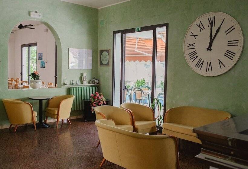 فندق Villa Lauretta