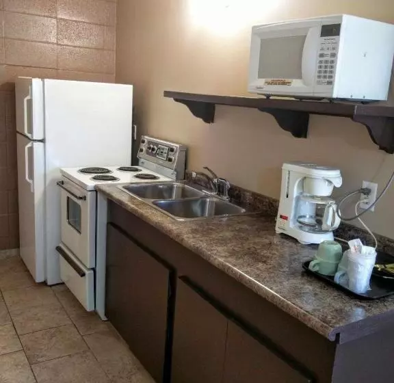 Alaskan Motel
