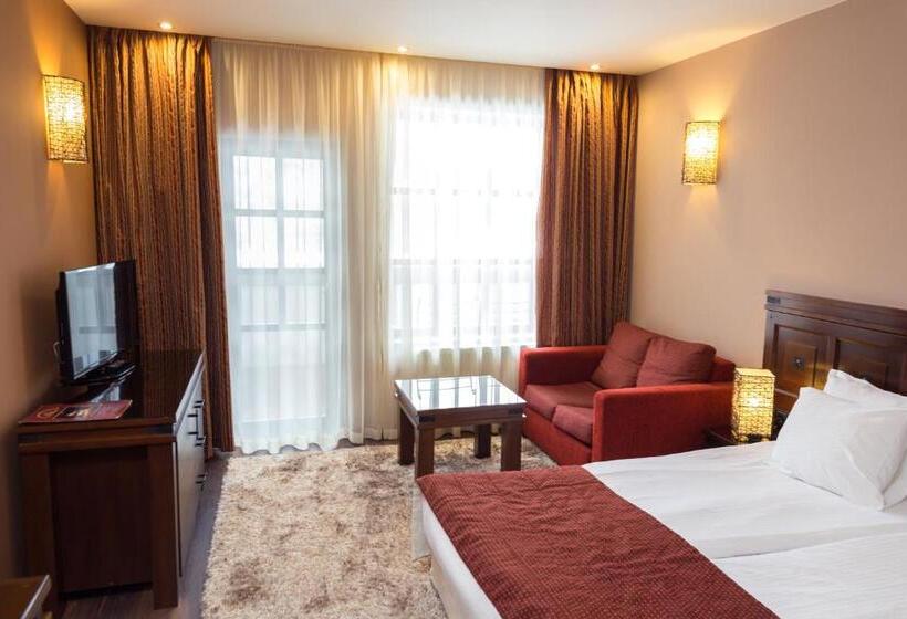 Family Hotel Strannopriemnitza