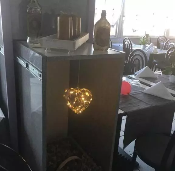ホテル Albergo Ristorante Pizzeria Bellavista
