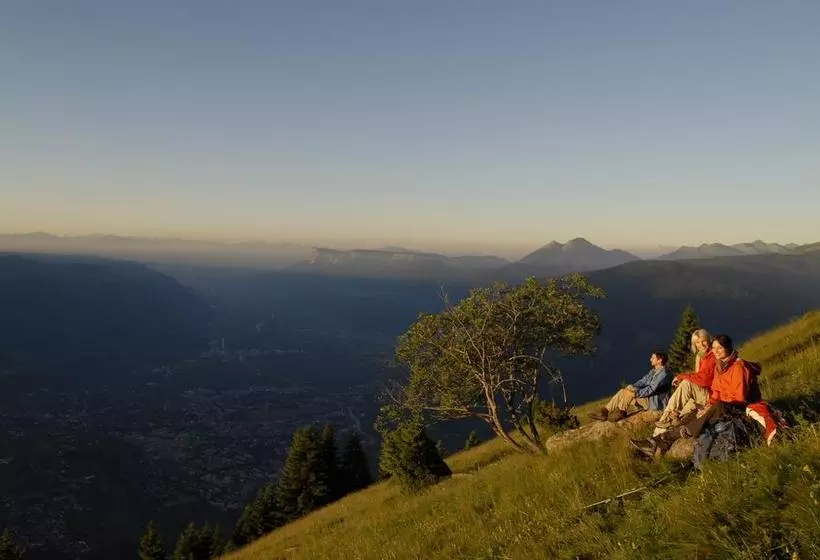 Hotelli Alpenhof