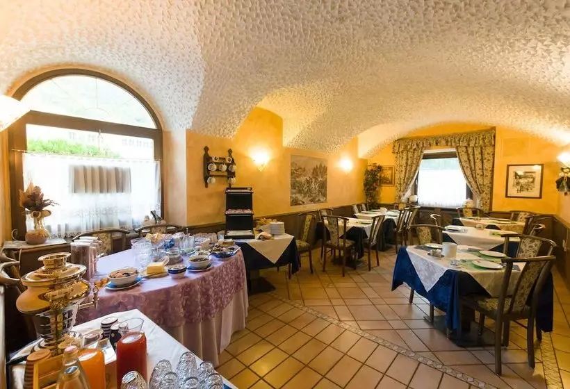 Hotelli Aurora