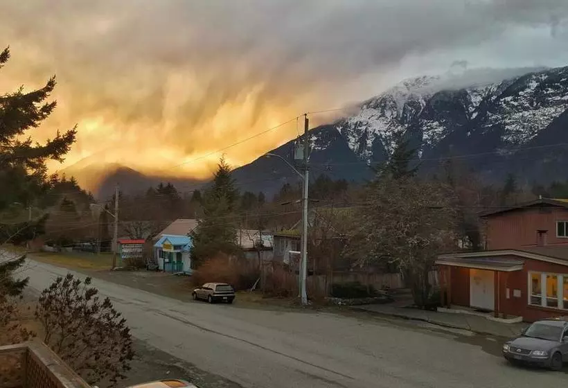 ホテル Bella Coola Cumbrian Inn