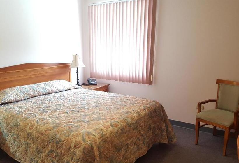 Hotel Bella Coola Cumbrian Inn