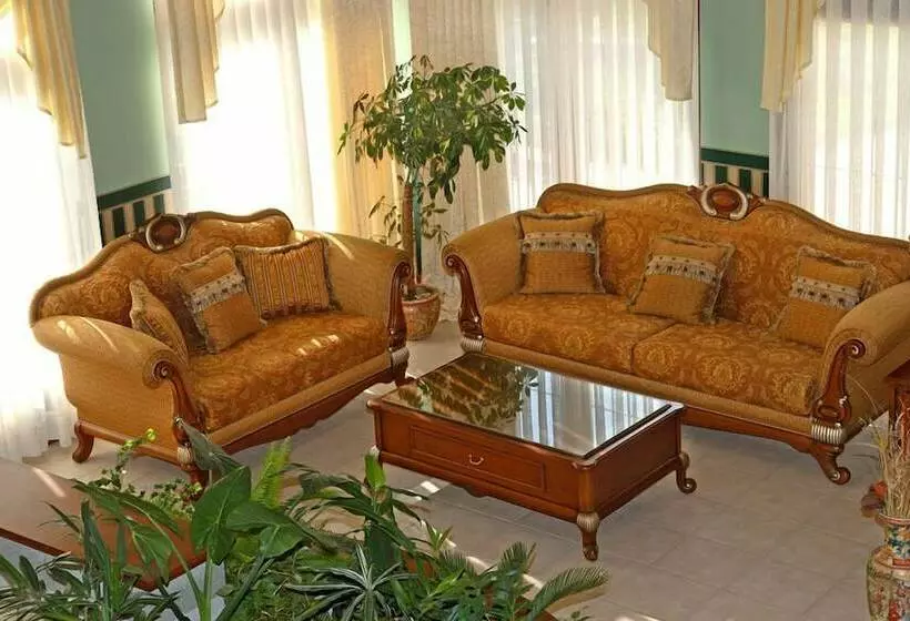Hotelli Green Garden