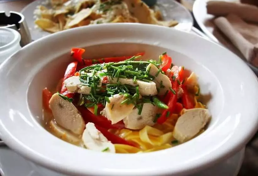 ホテル Ristorante Chiar Di Luna